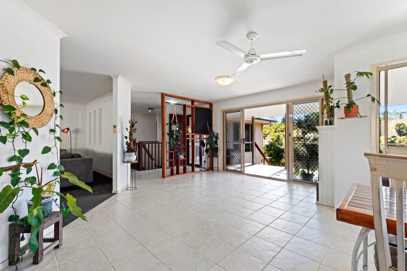 Photo - 39 Gallery Place, Little Mountain QLD 4551 - Image 6