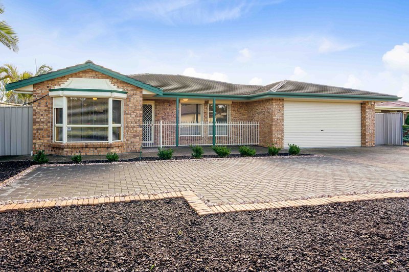 Photo - 39 Gardenia Crescent, Morphett Vale SA 5162 - Image 3