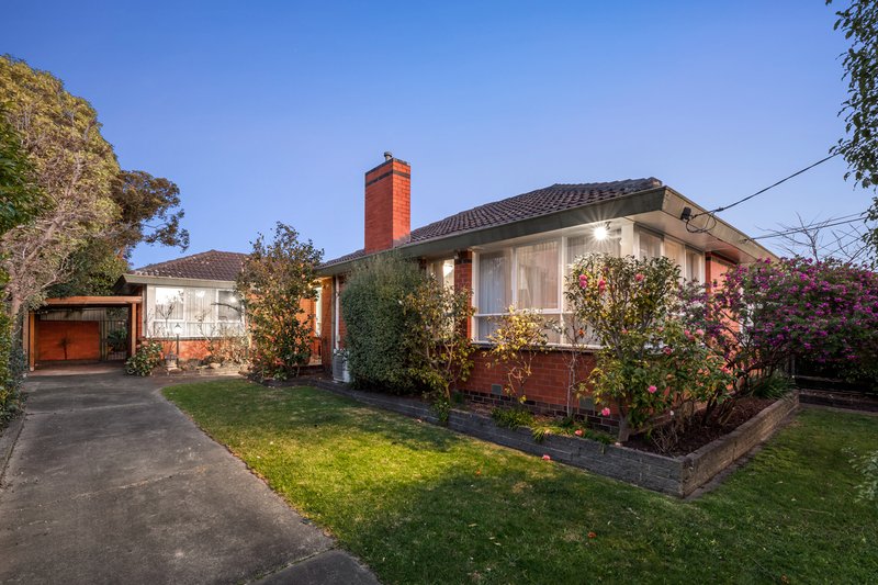 39 Gareth Drive, Burwood East VIC 3151