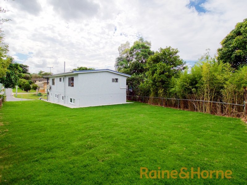 Photo - 39 Garie Street, Wishart QLD 4122 - Image 11