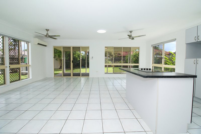 Photo - 39 Gilmour Crescent, Kirwan QLD 4817 - Image 3