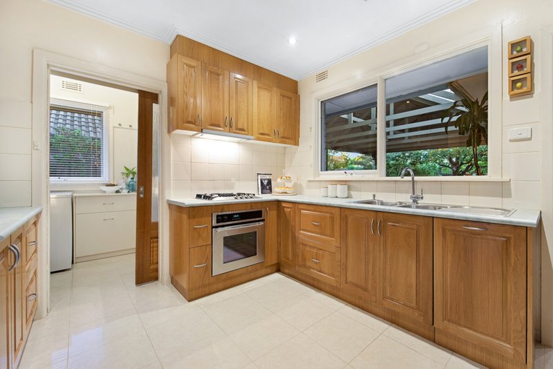 Photo - 39 Glencairn Street, Mulgrave VIC 3170 - Image 3