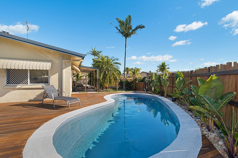 Photo - 39 Glenlea Drive, Maroochydore QLD 4558 - Image 10