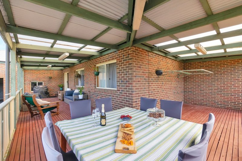 Photo - 39 Golden Ash Grove, Hoppers Crossing VIC 3029 - Image 12