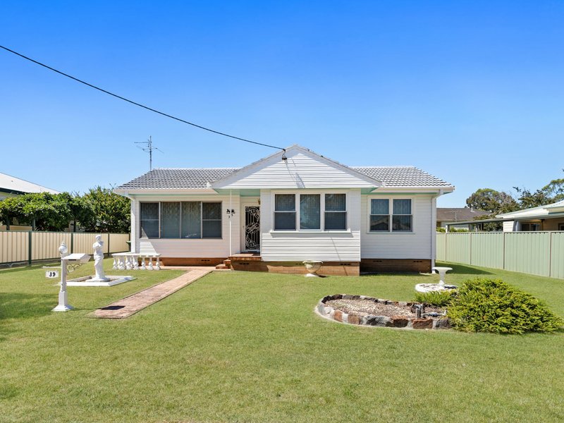 39 Gordon Avenue, Cessnock NSW 2325