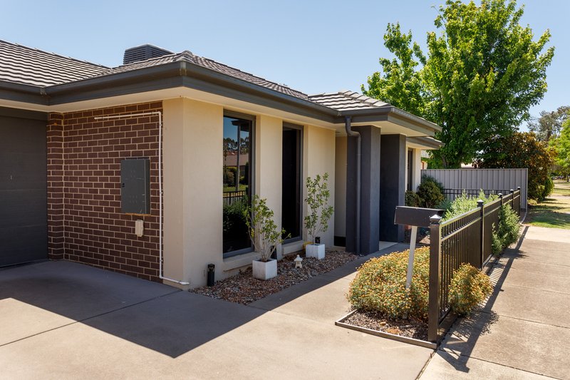 Photo - 39 Gowrie Street, Tatura VIC 3616 - Image 4