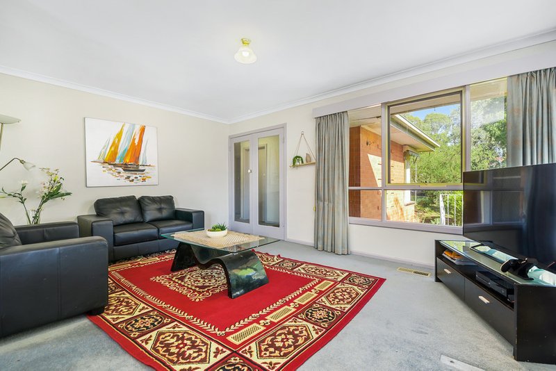 39 Greenways Road, Glen Waverley VIC 3150