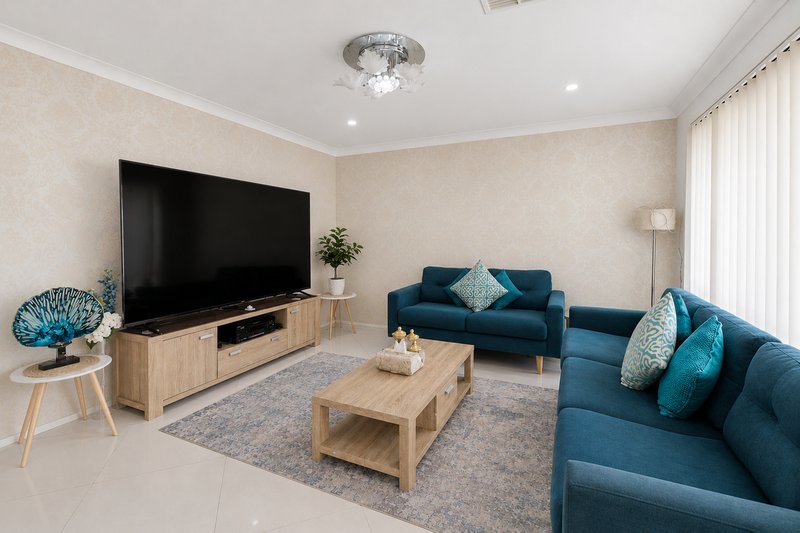 Photo - 39 Greenwell Road, Prestons NSW 2170 - Image 5