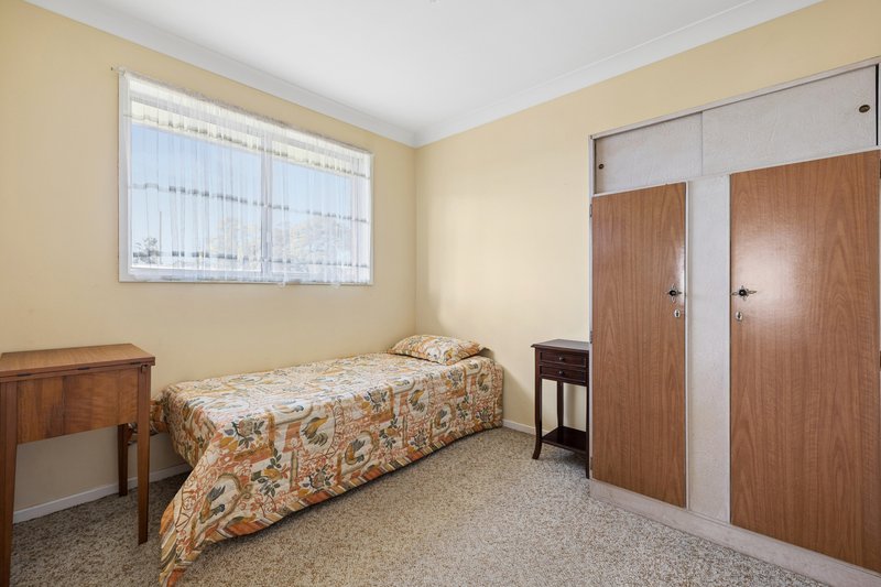 Photo - 39 Gregory Avenue, Baulkham Hills NSW 2153 - Image 10