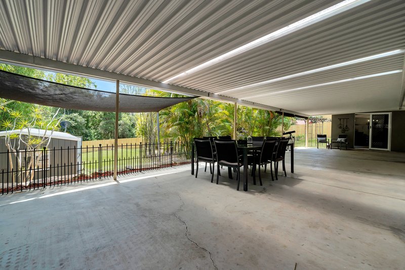 Photo - 39 Grove Road, Edens Landing QLD 4207 - Image 16