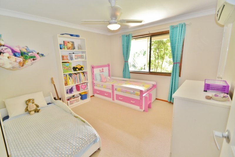 Photo - 39 Gympie Street South, Landsborough QLD 4550 - Image 11