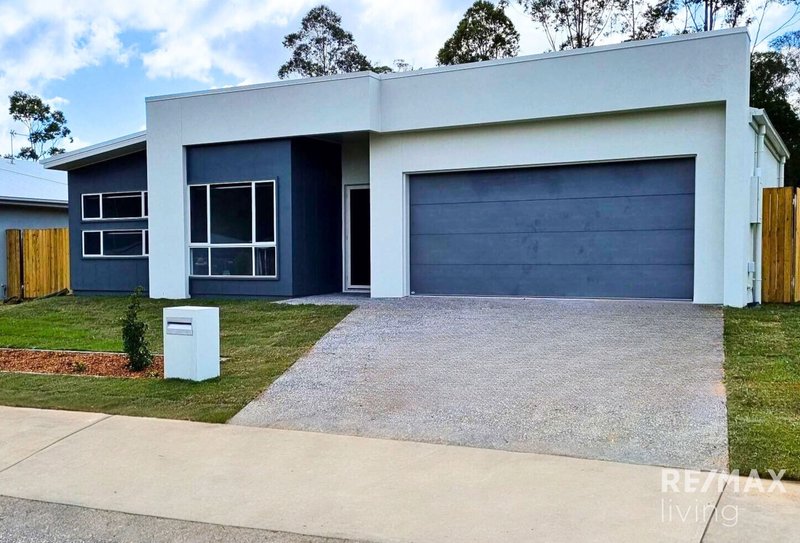 39 Hamilton Road, Woodford QLD 4514