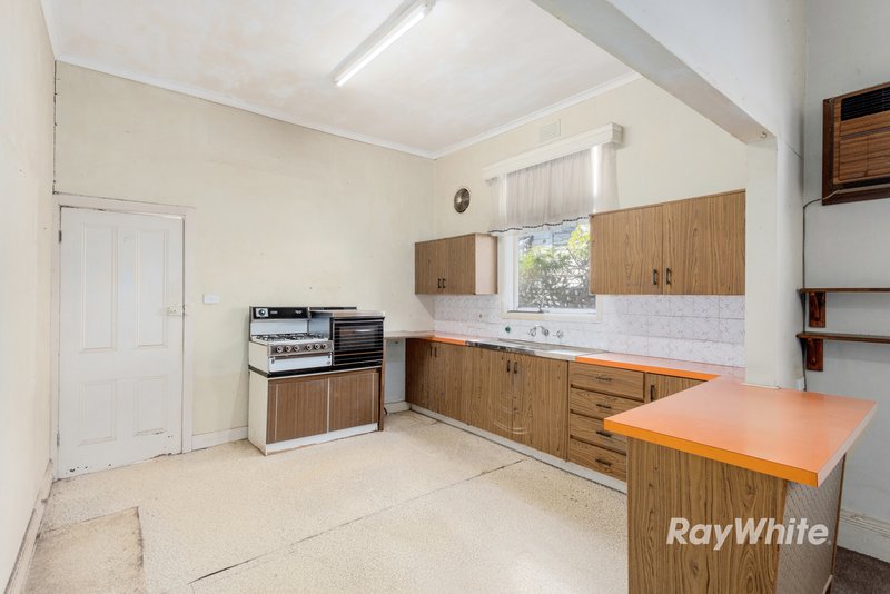 Photo - 39 Hartington Street, Elsternwick VIC 3185 - Image 5