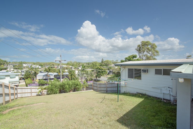 Photo - 39 Hibiscus Avenue, Kin Kora QLD 4680 - Image 14