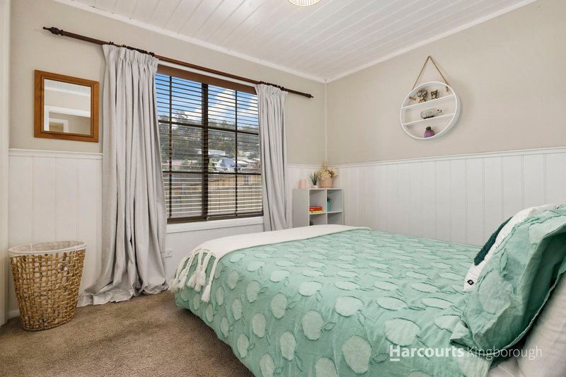 Photo - 39 Hiern Road, Blackmans Bay TAS 7052 - Image 13