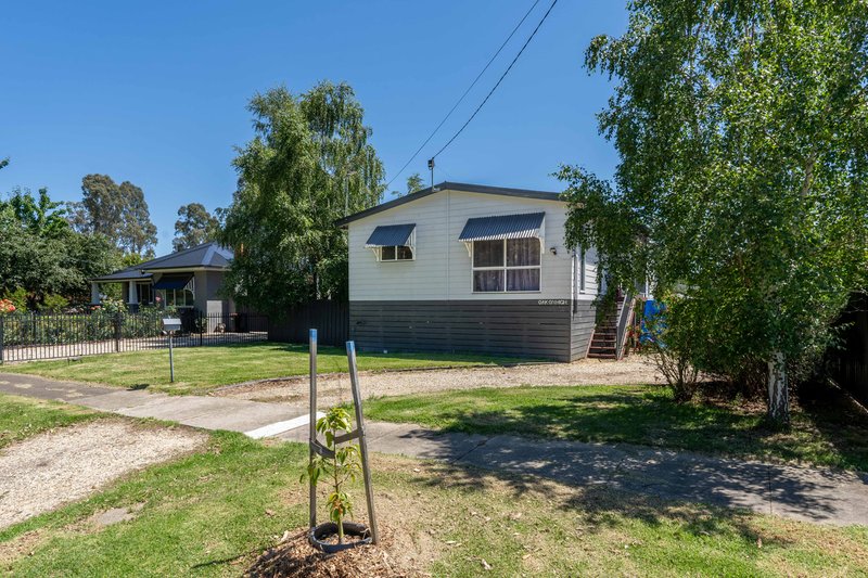 Photo - 39 High Street, Seymour VIC 3660 - Image 2