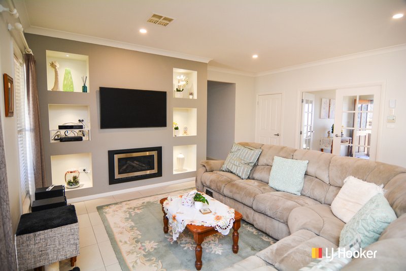 Photo - 39 Hillcrest Avenue, Lithgow NSW 2790 - Image 5