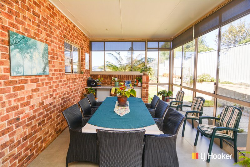 Photo - 39 Hillcrest Avenue, Lithgow NSW 2790 - Image 15