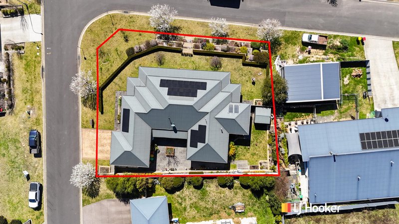 Photo - 39 Hillcrest Avenue, Lithgow NSW 2790 - Image 21