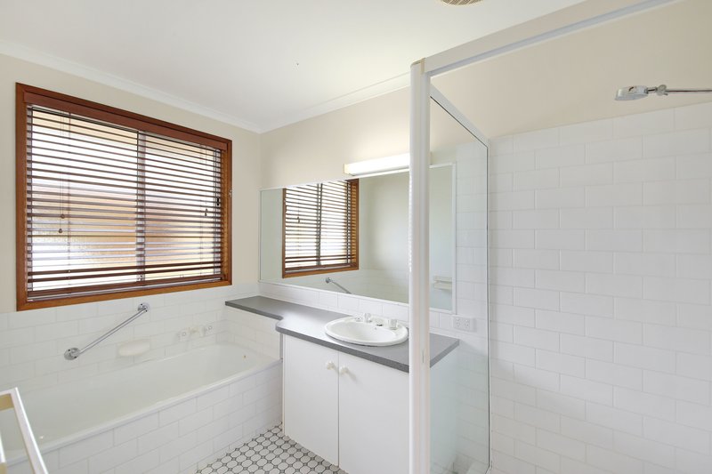 Photo - 39 Hooper Crescent, Tewantin QLD 4565 - Image 11