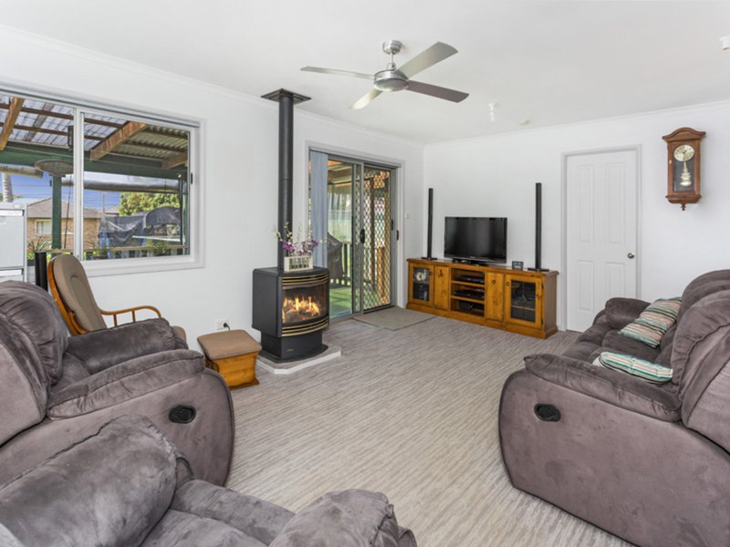 Photo - 39 Hoskings Crescent, Kiama Downs NSW 2533 - Image 12