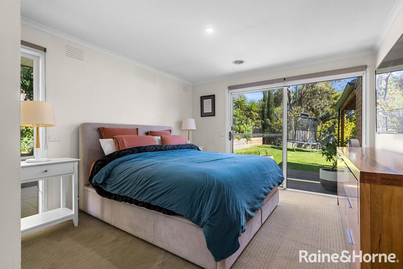 Photo - 39 Howey Street, Gisborne VIC 3437 - Image 13