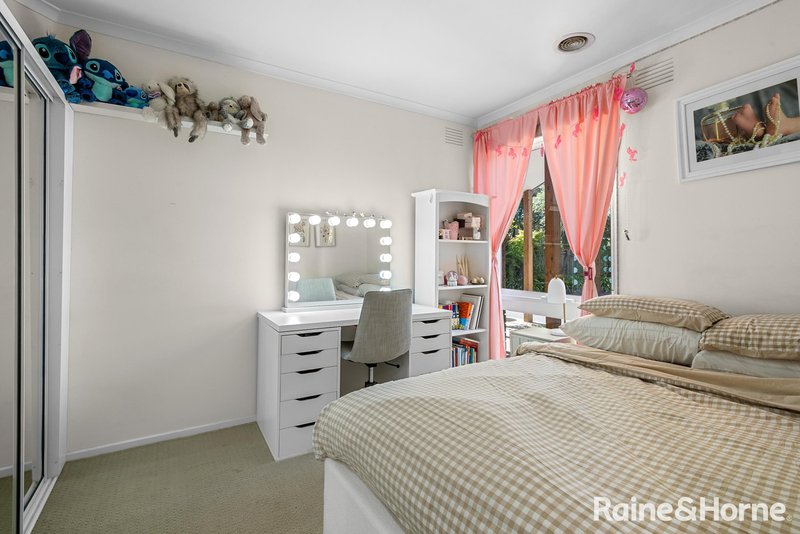 Photo - 39 Howey Street, Gisborne VIC 3437 - Image 16