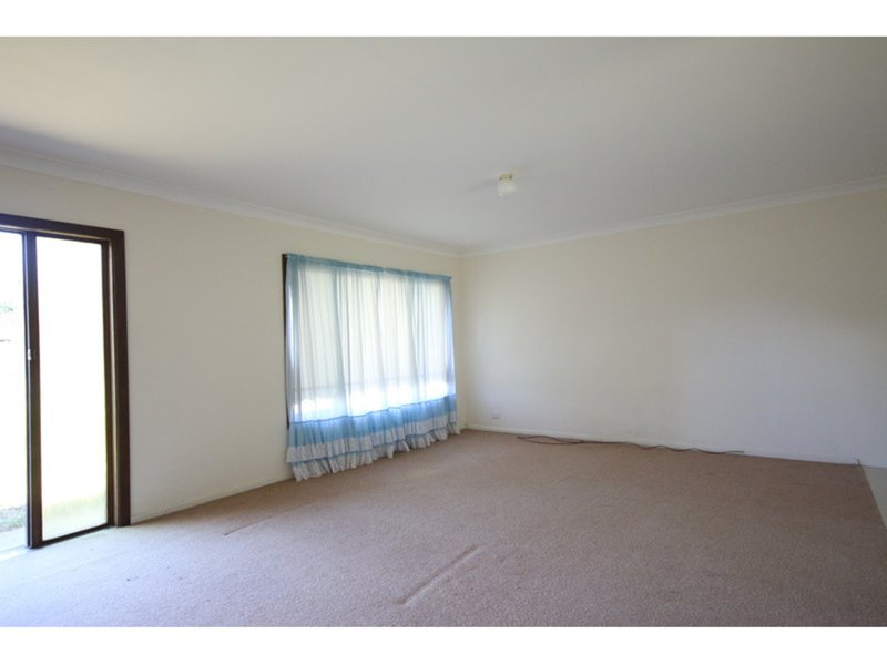 Photo - 39 Idlewild Avenue, Sanctuary Point NSW 2540 - Image 4