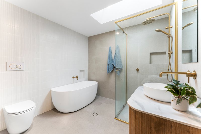 Photo - 39 Iluka Avenue, San Remo NSW 2262 - Image 8