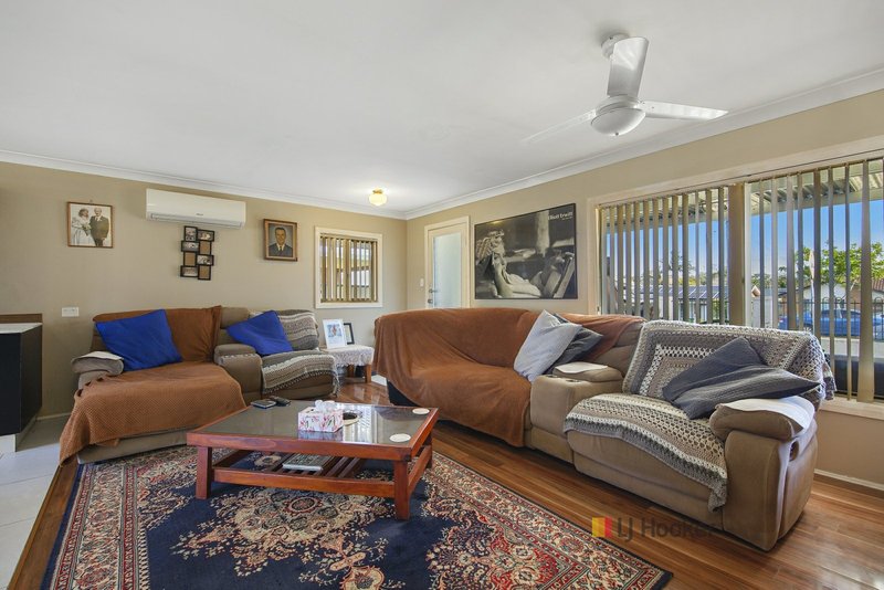 Photo - 39 Iluka Avenue, San Remo NSW 2262 - Image 3