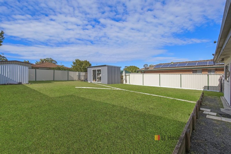 Photo - 39 Iluka Avenue, San Remo NSW 2262 - Image 7