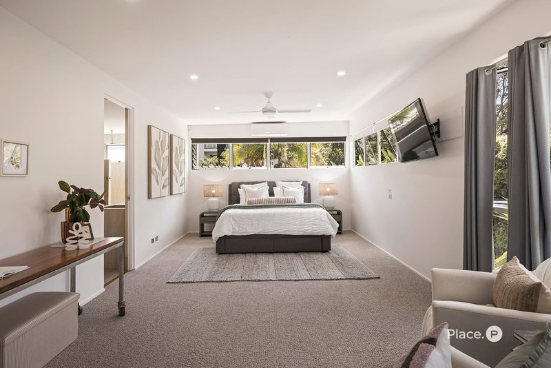 Photo - 39 Instow Street, Yeronga QLD 4104 - Image 16