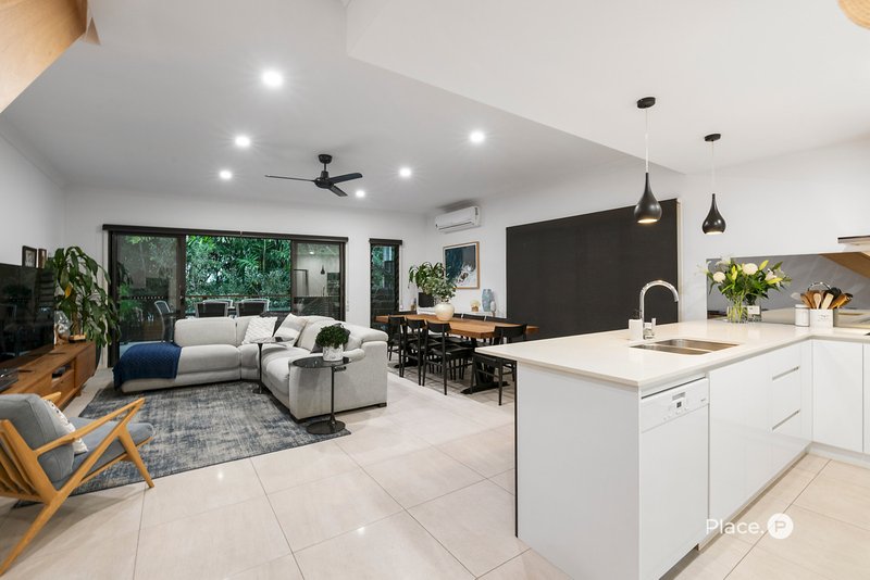 Photo - 3/9 Ison Street, Morningside QLD 4170 - Image 2