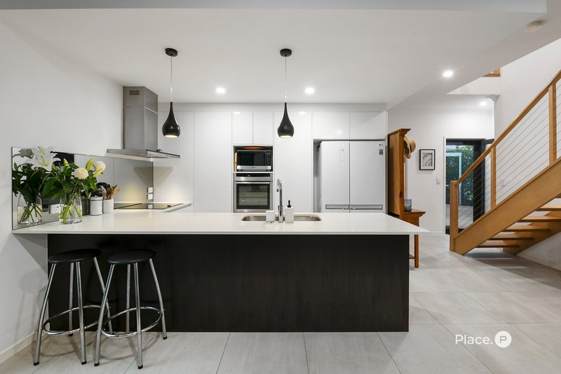 Photo - 3/9 Ison Street, Morningside QLD 4170 - Image 4