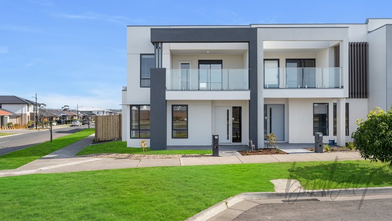 Photo - 39 Jardin Road, Wollert VIC 3750 - Image 1