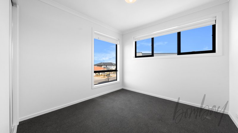 Photo - 39 Jardin Road, Wollert VIC 3750 - Image 8