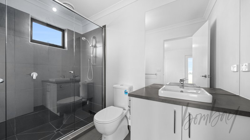 Photo - 39 Jardin Road, Wollert VIC 3750 - Image 9