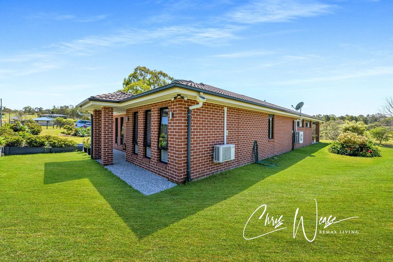 Photo - 39 Jayen Drive, Royston QLD 4515 - Image 7