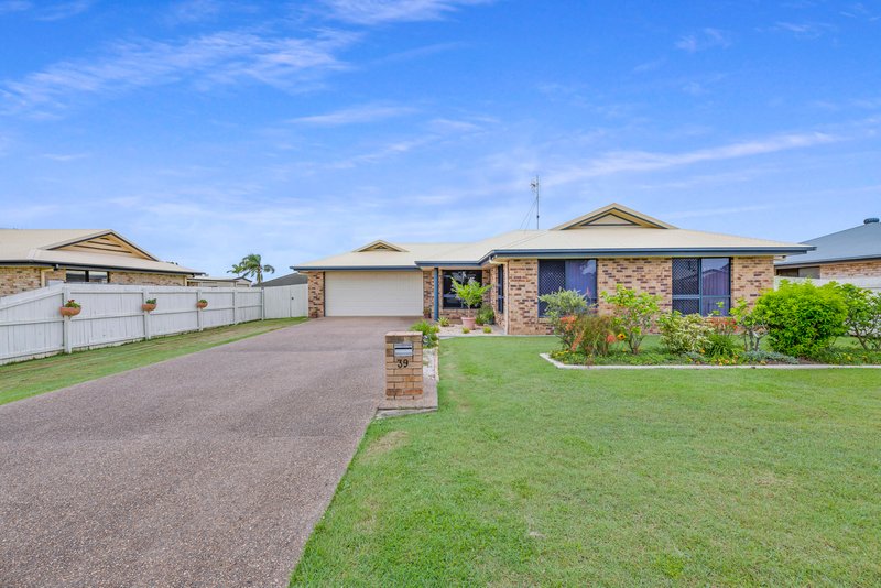 Photo - 39 Jefferis Street, Bundaberg North QLD 4670 - Image 2