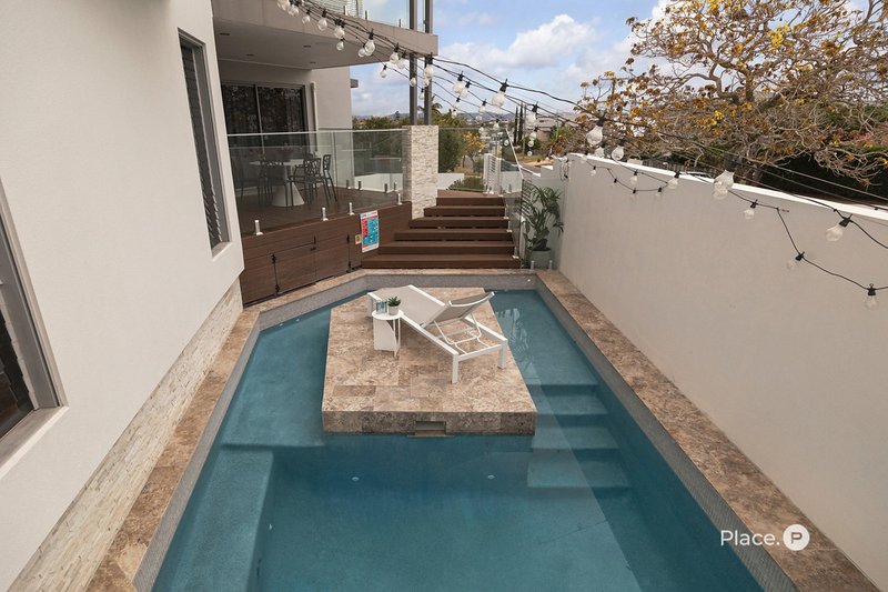 Photo - 39 Jerome Street, Coorparoo QLD 4151 - Image 14