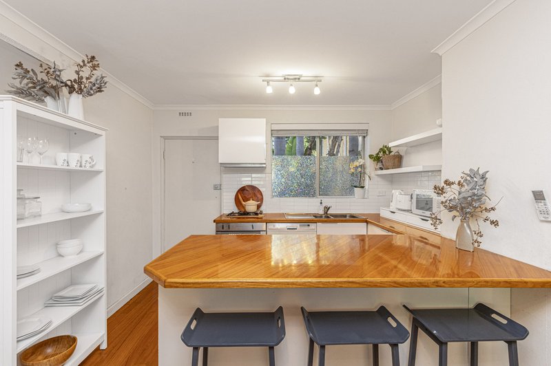 Photo - 3/9 Jersey Street, Jolimont WA 6014 - Image 4