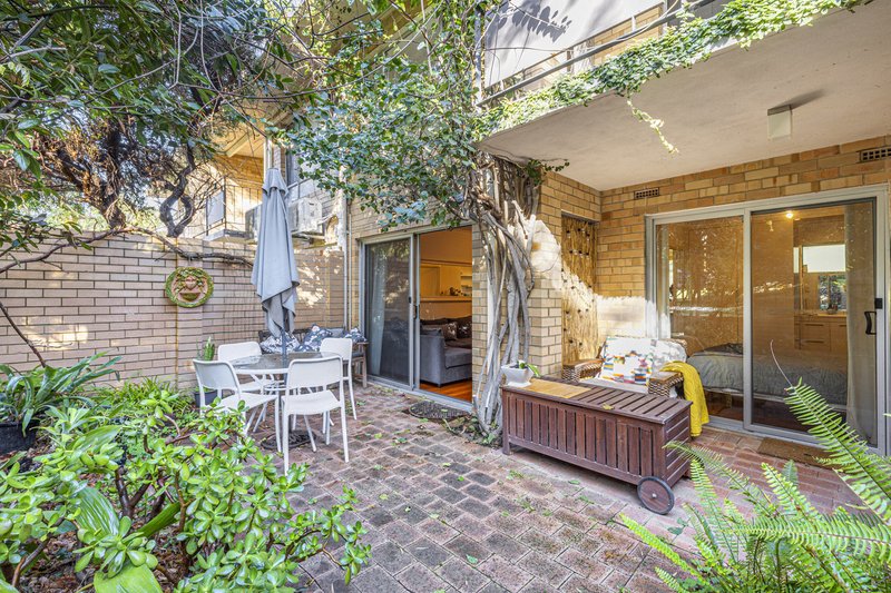 Photo - 3/9 Jersey Street, Jolimont WA 6014 - Image 8