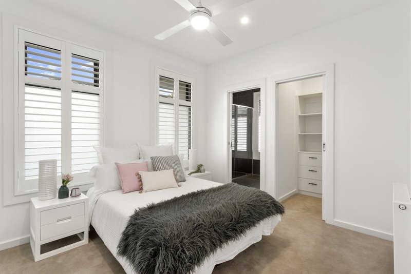 Photo - 3/9 Judith Street, Burwood VIC 3125 - Image 4