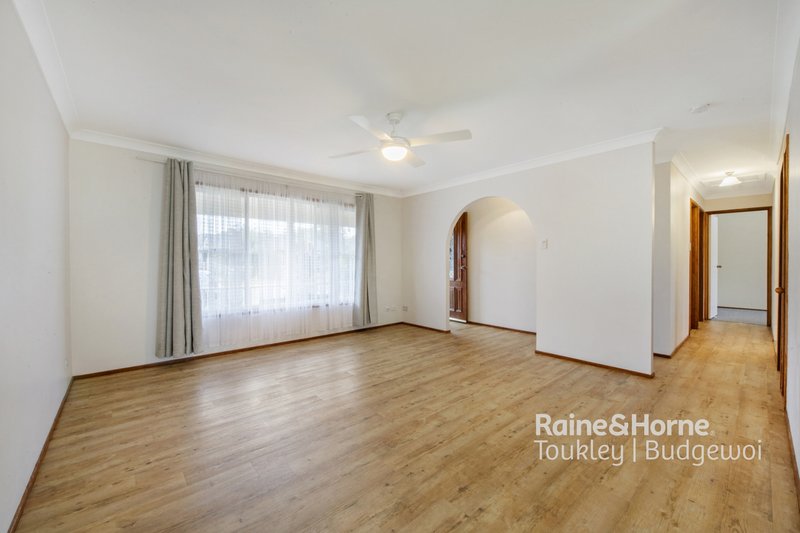 Photo - 39 Karangal Crescent, Buff Point NSW 2262 - Image 4