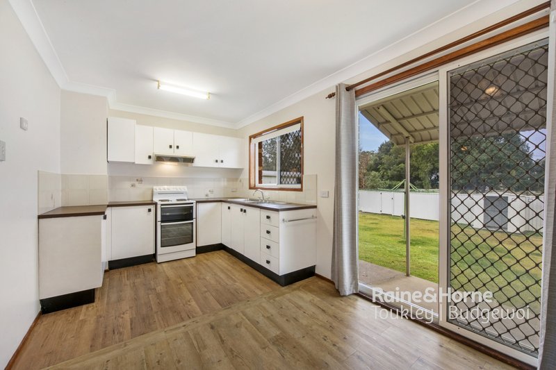 Photo - 39 Karangal Crescent, Buff Point NSW 2262 - Image 6