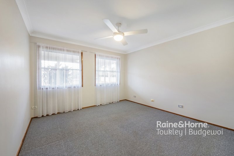 Photo - 39 Karangal Crescent, Buff Point NSW 2262 - Image 9