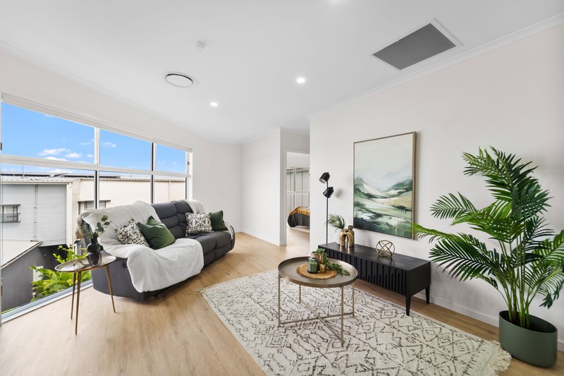 Photo - 39 Kennington Road, Camp Hill QLD 4152 - Image 14