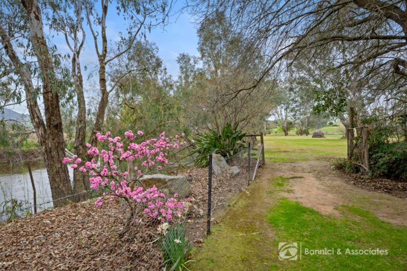 Photo - 39 Kiewa East Road, Kiewa VIC 3691 - Image 24