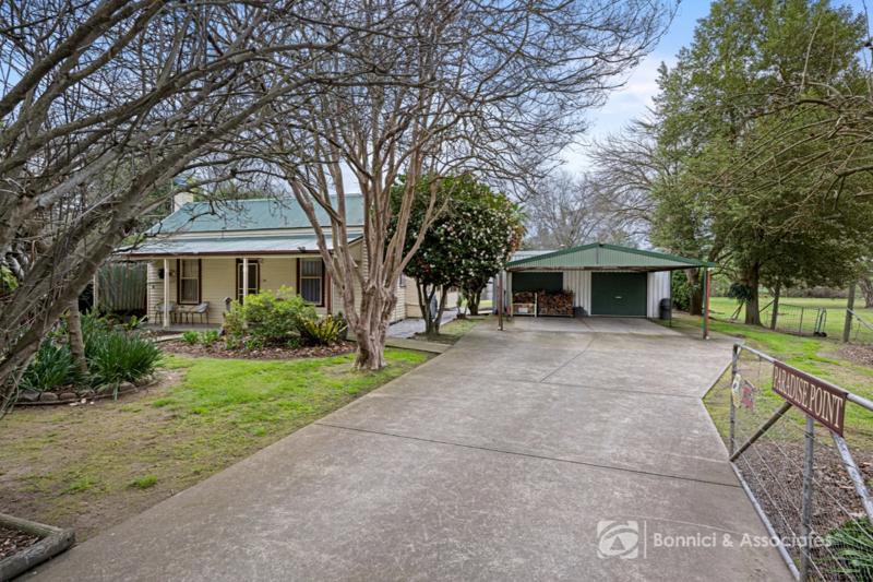 Photo - 39 Kiewa East Road, Kiewa VIC 3691 - Image 30