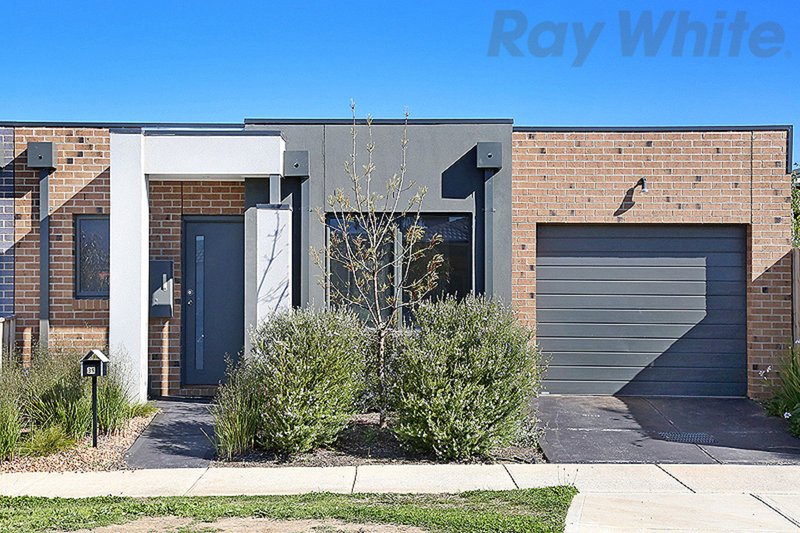 39 King Parrot Way, Whittlesea VIC 3757